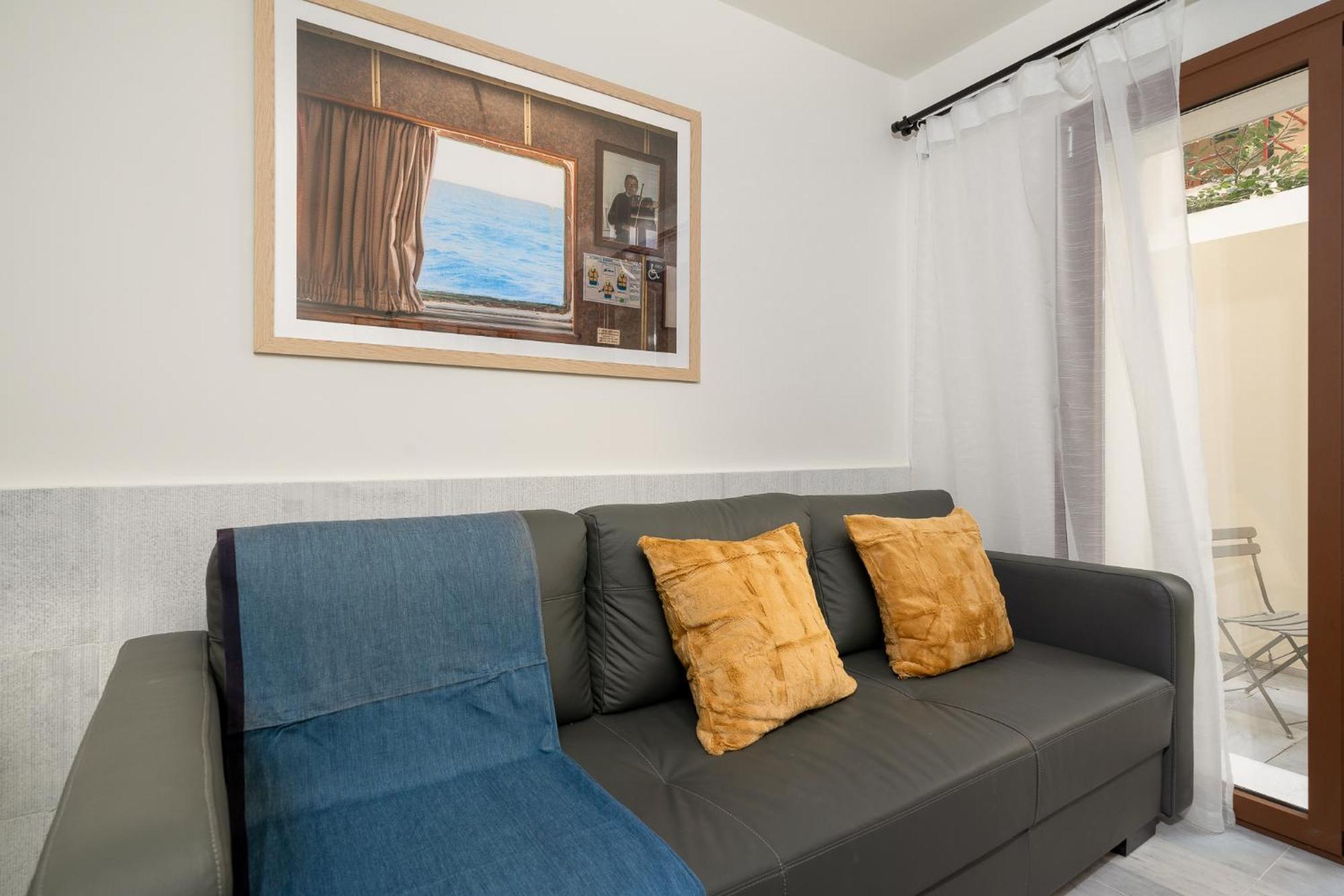 Mooeve Exarchia Apartment Athens Exterior photo